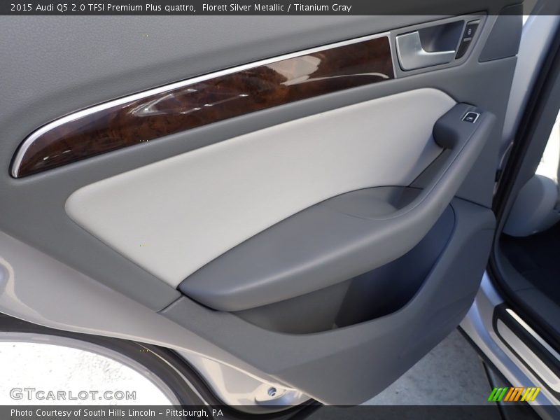 Florett Silver Metallic / Titanium Gray 2015 Audi Q5 2.0 TFSI Premium Plus quattro