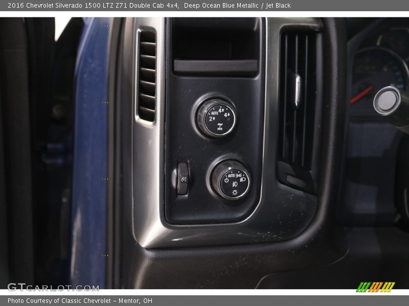 Controls of 2016 Silverado 1500 LTZ Z71 Double Cab 4x4