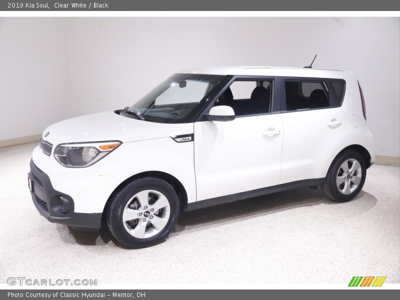 Clear White / Black 2019 Kia Soul
