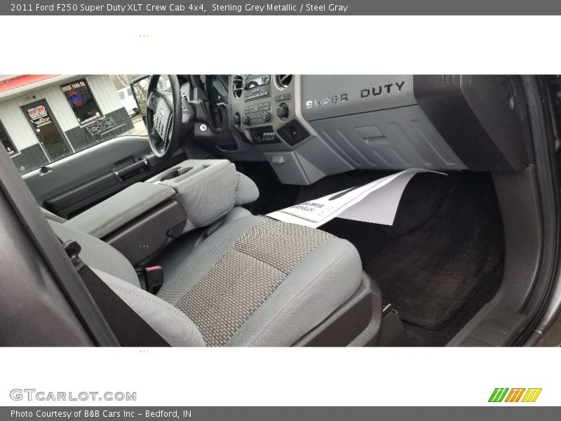 Sterling Grey Metallic / Steel Gray 2011 Ford F250 Super Duty XLT Crew Cab 4x4