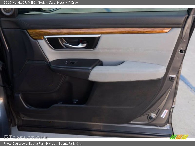 Modern Steel Metallic / Gray 2019 Honda CR-V EX