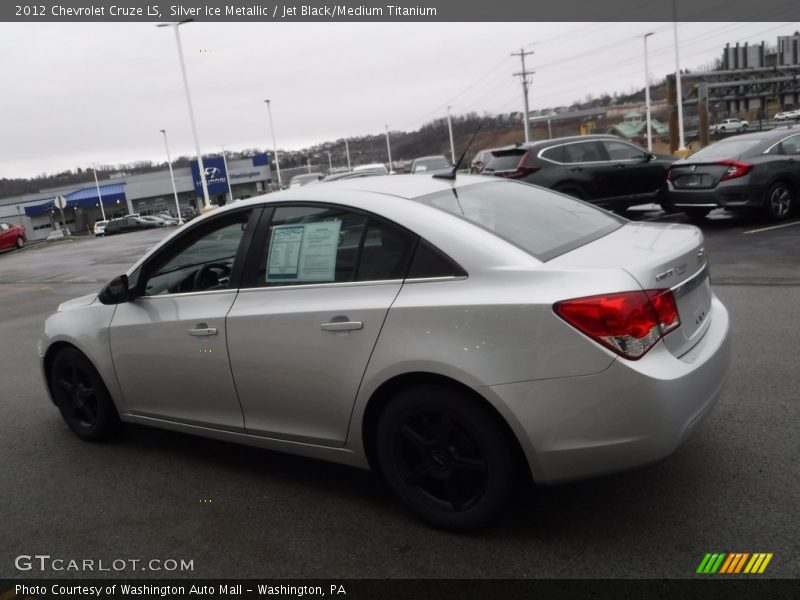 Silver Ice Metallic / Jet Black/Medium Titanium 2012 Chevrolet Cruze LS