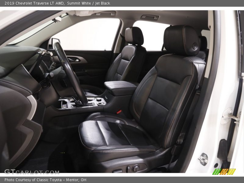 Summit White / Jet Black 2019 Chevrolet Traverse LT AWD