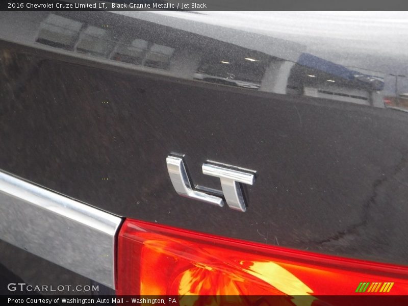 Black Granite Metallic / Jet Black 2016 Chevrolet Cruze Limited LT
