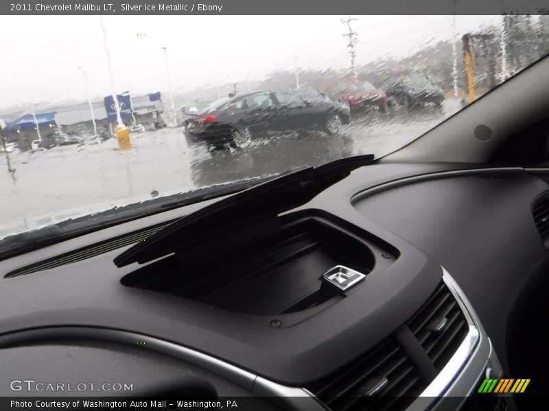 Silver Ice Metallic / Ebony 2011 Chevrolet Malibu LT