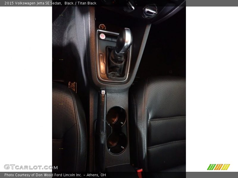 Black / Titan Black 2015 Volkswagen Jetta SE Sedan