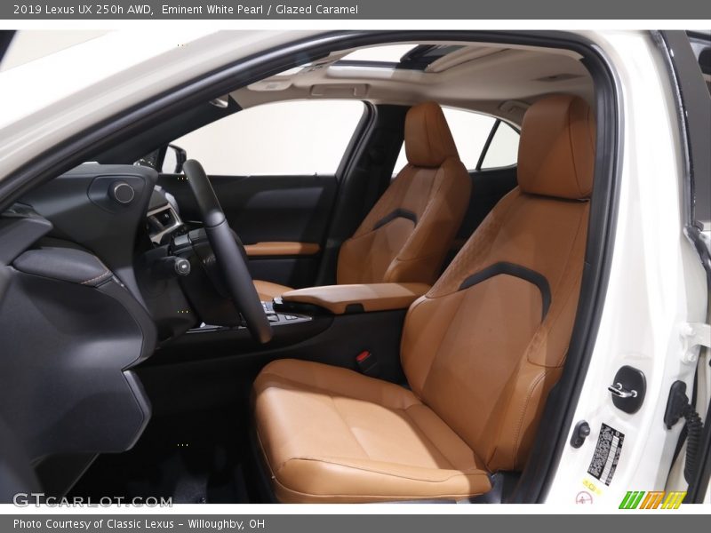Eminent White Pearl / Glazed Caramel 2019 Lexus UX 250h AWD