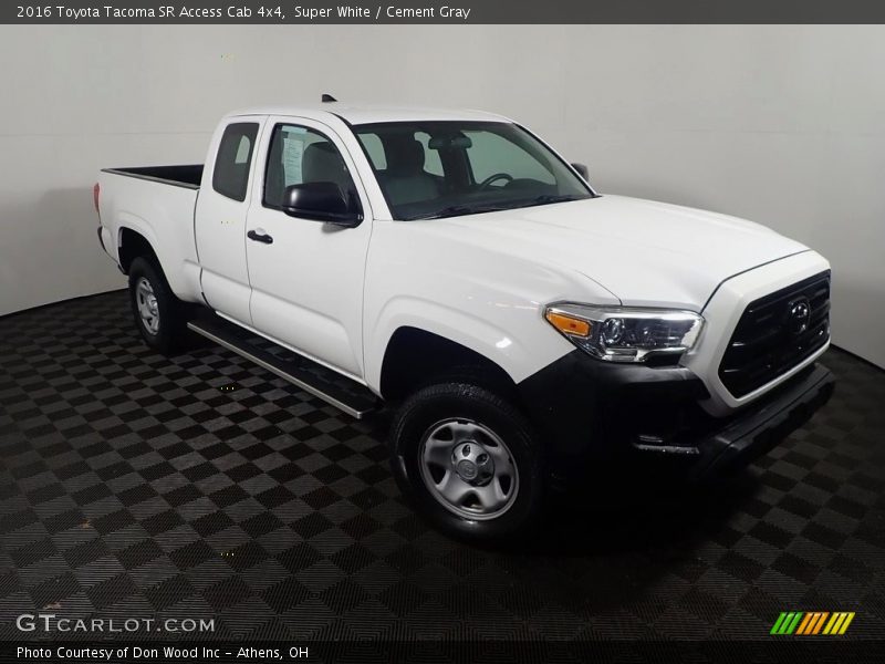 Front 3/4 View of 2016 Tacoma SR Access Cab 4x4
