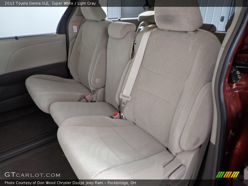Super White / Light Gray 2013 Toyota Sienna XLE