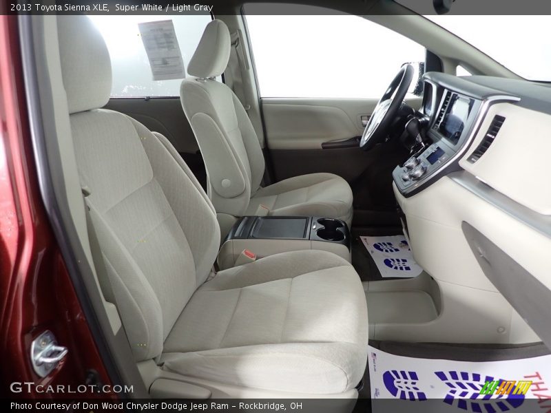 Super White / Light Gray 2013 Toyota Sienna XLE