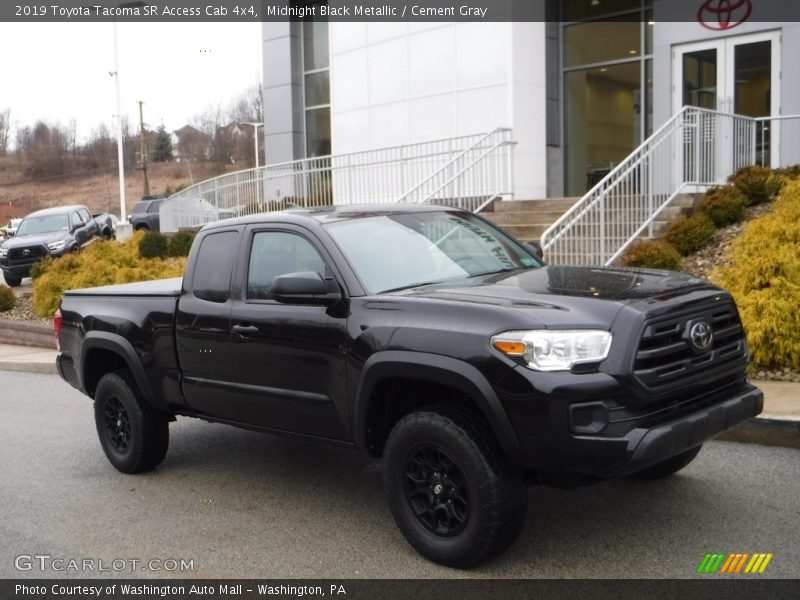 Midnight Black Metallic / Cement Gray 2019 Toyota Tacoma SR Access Cab 4x4