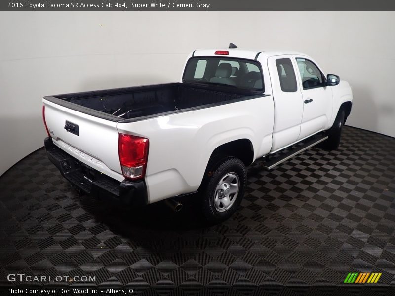 Super White / Cement Gray 2016 Toyota Tacoma SR Access Cab 4x4