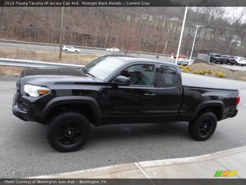 Midnight Black Metallic / Cement Gray 2019 Toyota Tacoma SR Access Cab 4x4