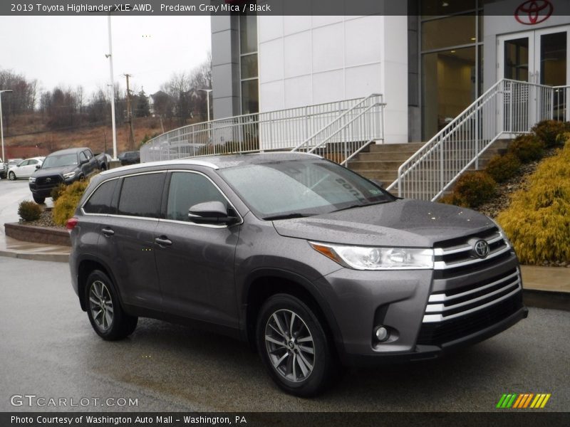 Predawn Gray Mica / Black 2019 Toyota Highlander XLE AWD