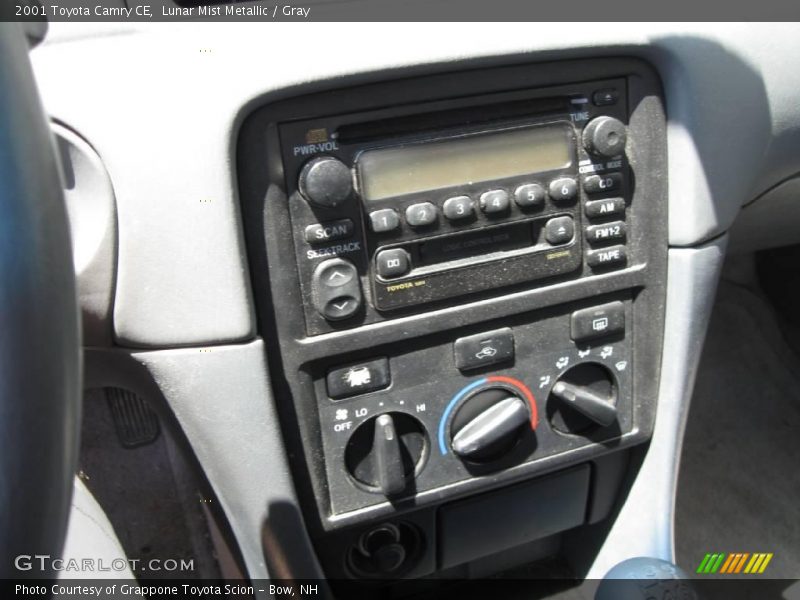 Lunar Mist Metallic / Gray 2001 Toyota Camry CE