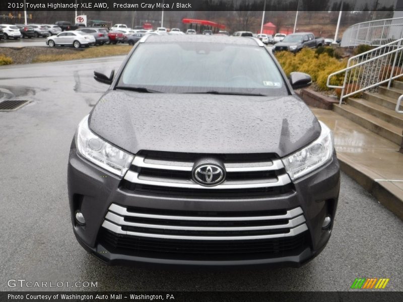 Predawn Gray Mica / Black 2019 Toyota Highlander XLE AWD