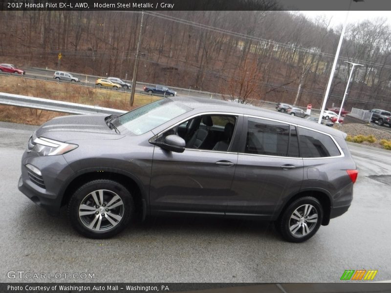 Modern Steel Metallic / Gray 2017 Honda Pilot EX-L AWD