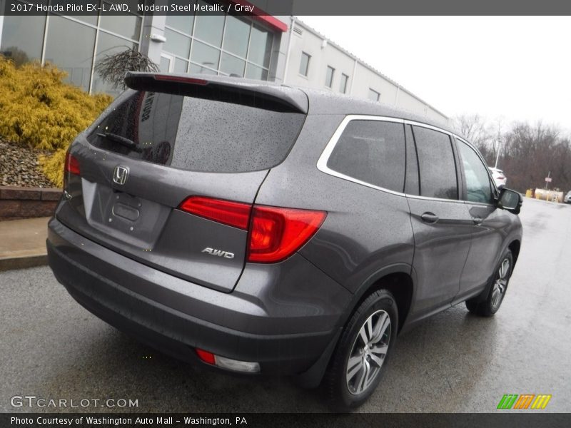 Modern Steel Metallic / Gray 2017 Honda Pilot EX-L AWD