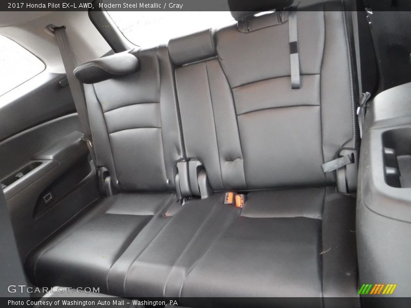 Modern Steel Metallic / Gray 2017 Honda Pilot EX-L AWD