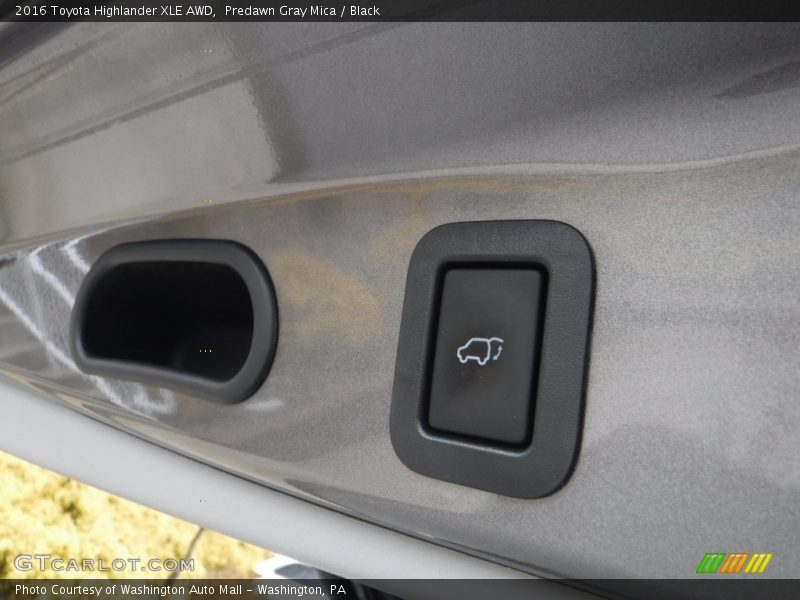 Predawn Gray Mica / Black 2016 Toyota Highlander XLE AWD