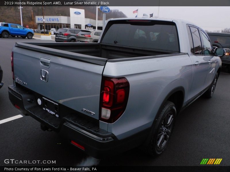 Lunar Silver Metallic / Black 2019 Honda Ridgeline Sport AWD