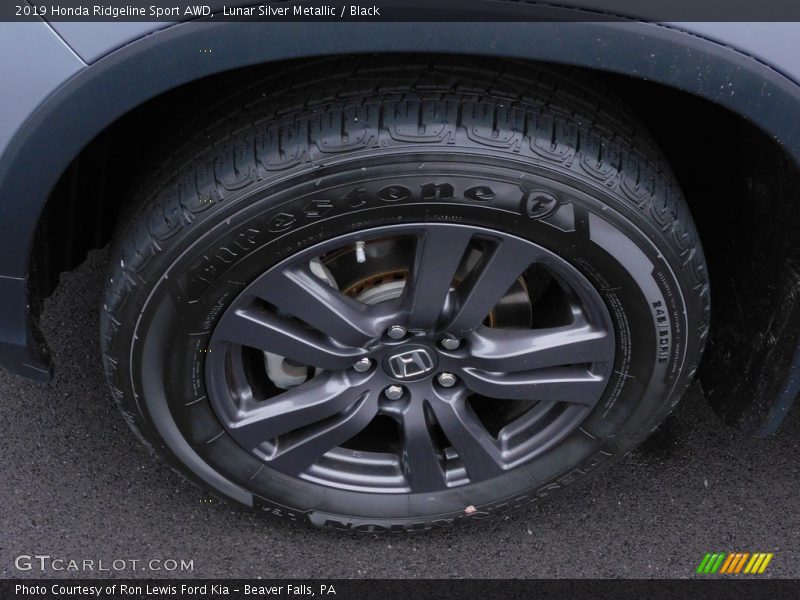 Lunar Silver Metallic / Black 2019 Honda Ridgeline Sport AWD