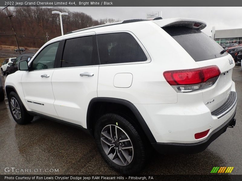 Bright White / Black 2022 Jeep Grand Cherokee Limited 4x4