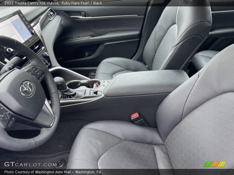 Ruby Flare Pearl / Black 2022 Toyota Camry XSE Hybrid