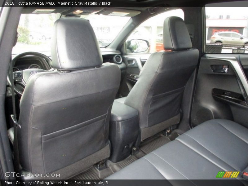 Magnetic Gray Metallic / Black 2018 Toyota RAV4 SE AWD