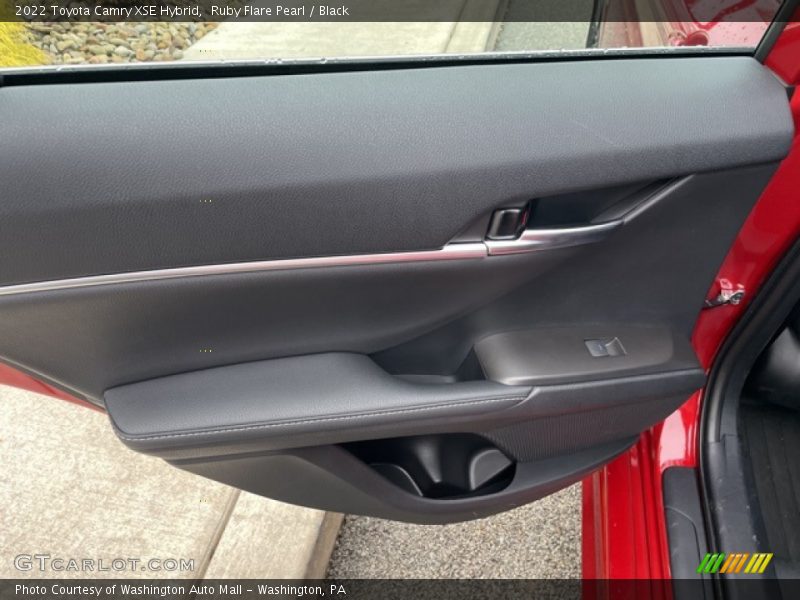 Ruby Flare Pearl / Black 2022 Toyota Camry XSE Hybrid