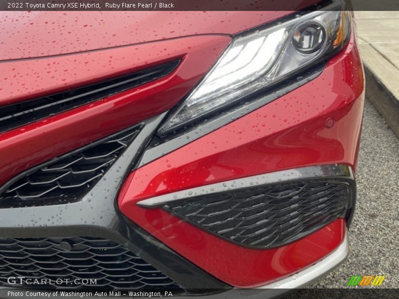 Ruby Flare Pearl / Black 2022 Toyota Camry XSE Hybrid