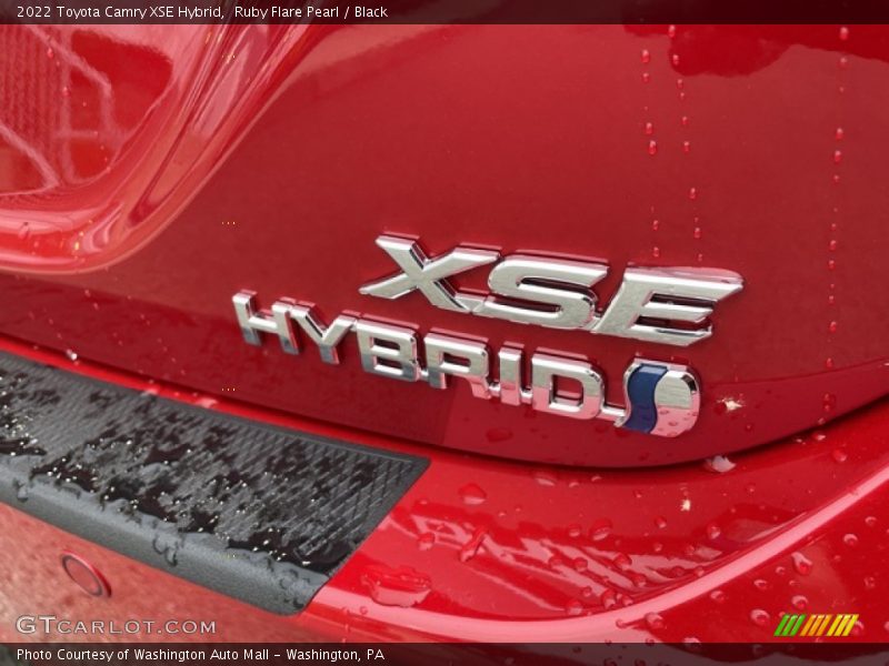  2022 Camry XSE Hybrid Logo