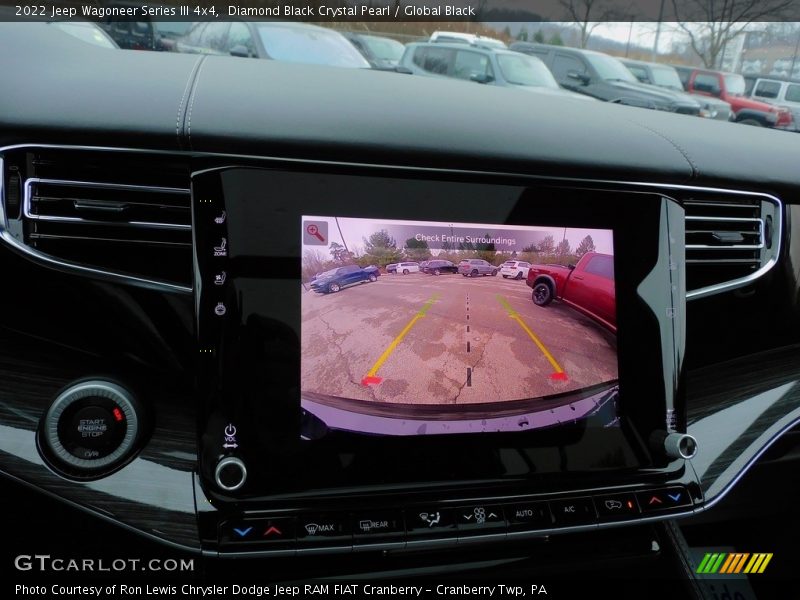 Diamond Black Crystal Pearl / Global Black 2022 Jeep Wagoneer Series III 4x4