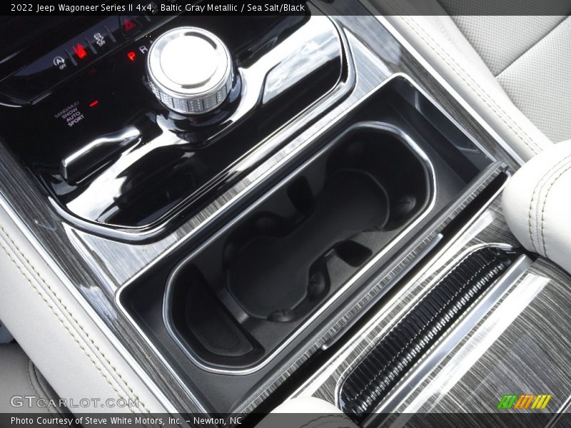 Baltic Gray Metallic / Sea Salt/Black 2022 Jeep Wagoneer Series II 4x4
