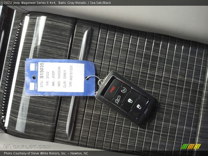 Baltic Gray Metallic / Sea Salt/Black 2022 Jeep Wagoneer Series II 4x4