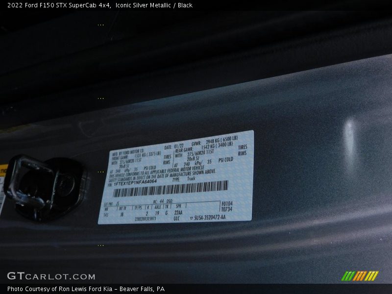Iconic Silver Metallic / Black 2022 Ford F150 STX SuperCab 4x4