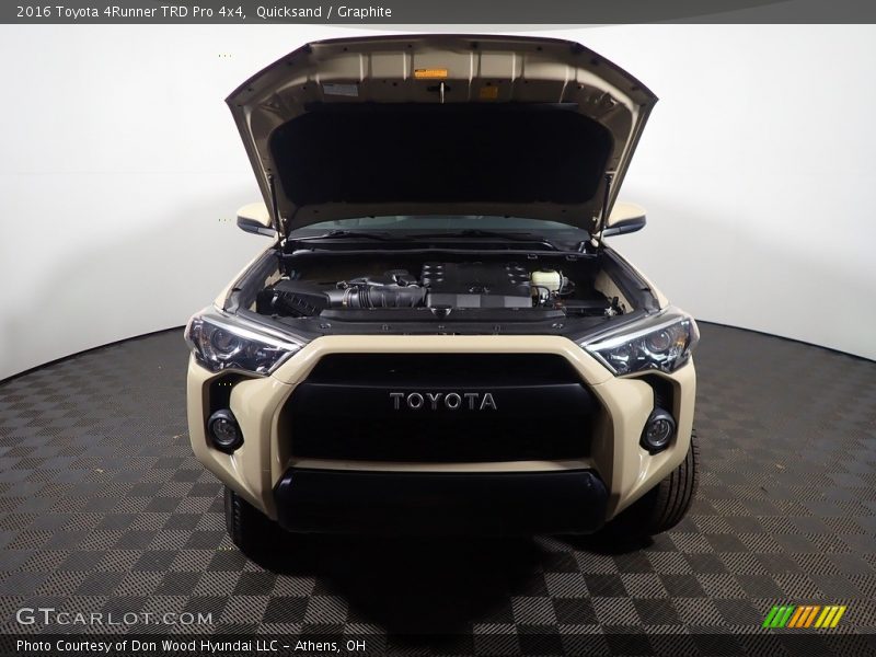 Quicksand / Graphite 2016 Toyota 4Runner TRD Pro 4x4