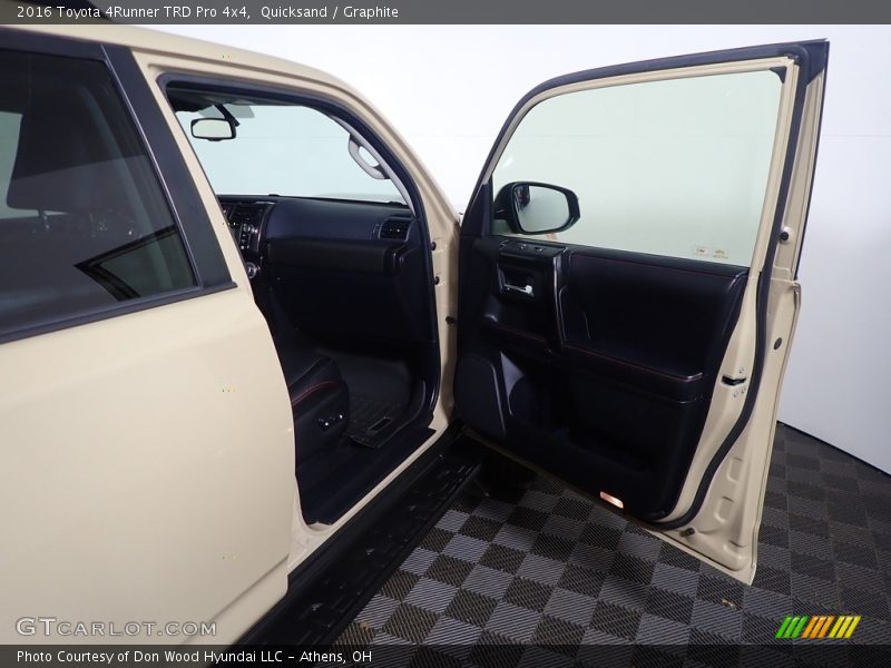 Quicksand / Graphite 2016 Toyota 4Runner TRD Pro 4x4