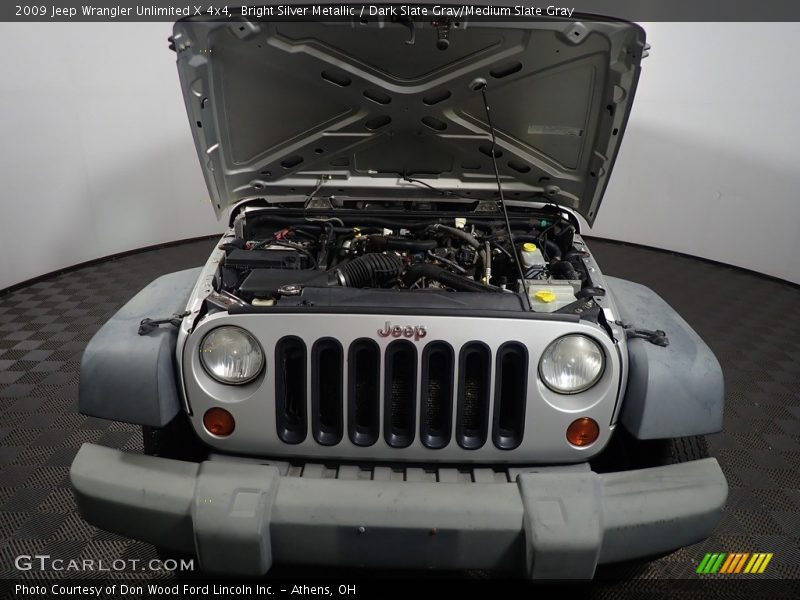Bright Silver Metallic / Dark Slate Gray/Medium Slate Gray 2009 Jeep Wrangler Unlimited X 4x4