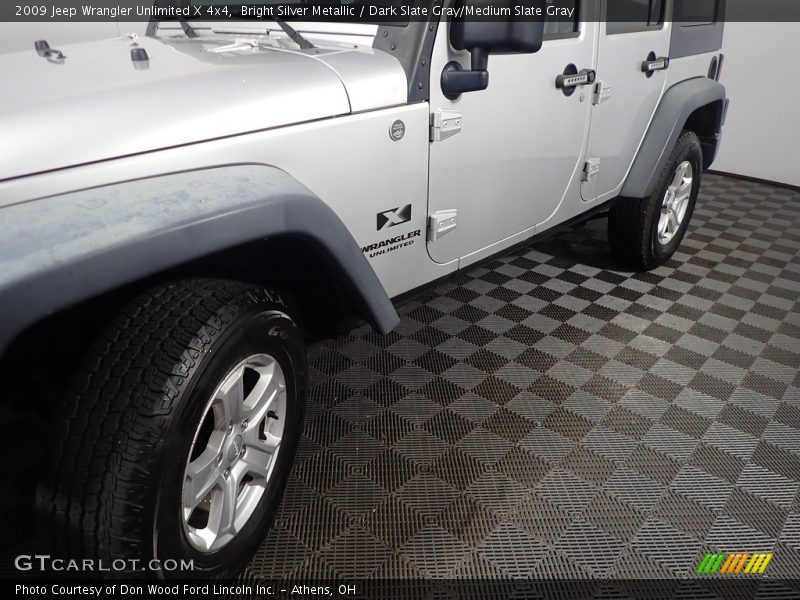 Bright Silver Metallic / Dark Slate Gray/Medium Slate Gray 2009 Jeep Wrangler Unlimited X 4x4