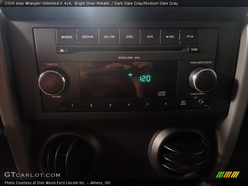 Bright Silver Metallic / Dark Slate Gray/Medium Slate Gray 2009 Jeep Wrangler Unlimited X 4x4