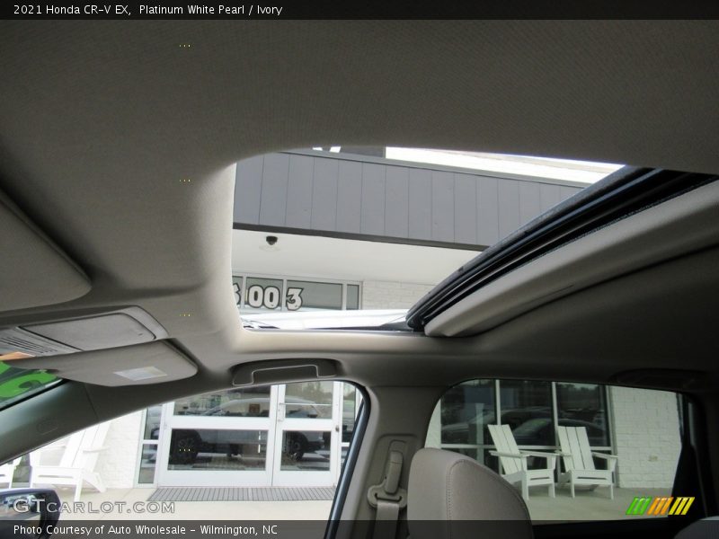 Platinum White Pearl / Ivory 2021 Honda CR-V EX