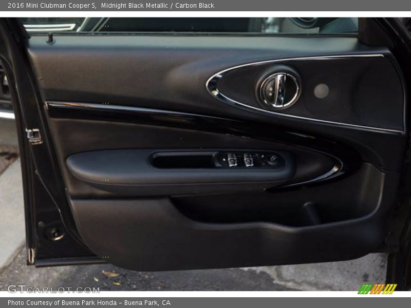 Midnight Black Metallic / Carbon Black 2016 Mini Clubman Cooper S