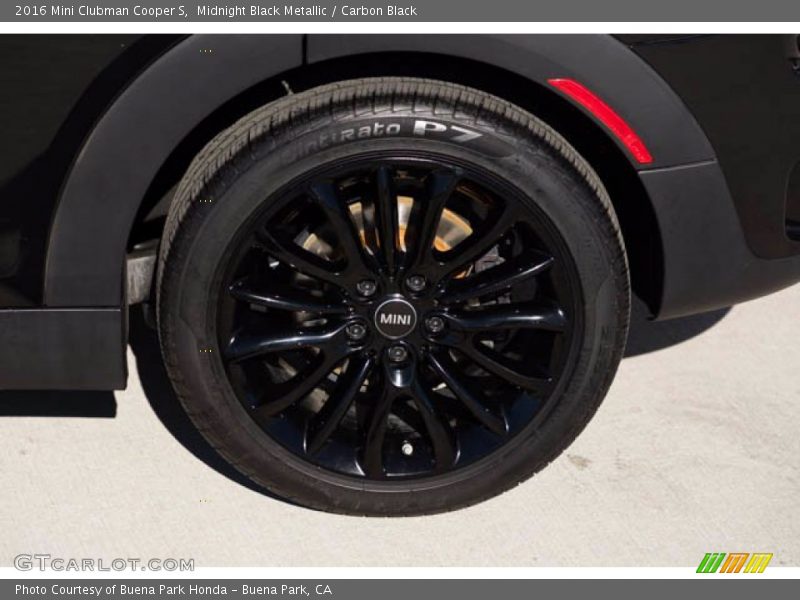 Midnight Black Metallic / Carbon Black 2016 Mini Clubman Cooper S