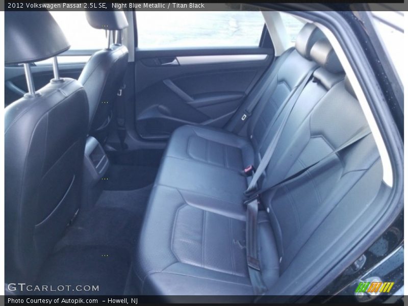 Night Blue Metallic / Titan Black 2012 Volkswagen Passat 2.5L SE