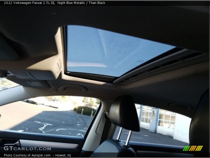 Night Blue Metallic / Titan Black 2012 Volkswagen Passat 2.5L SE