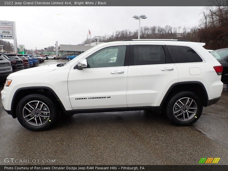 Bright White / Black 2022 Jeep Grand Cherokee Limited 4x4
