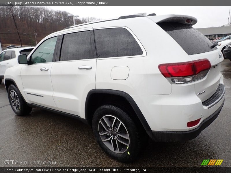 Bright White / Black 2022 Jeep Grand Cherokee Limited 4x4