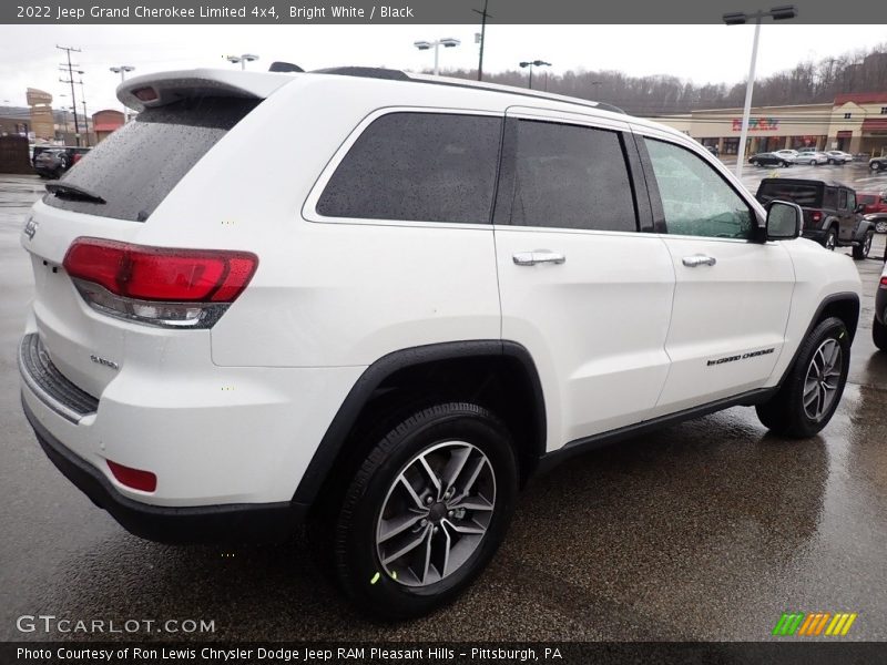 Bright White / Black 2022 Jeep Grand Cherokee Limited 4x4