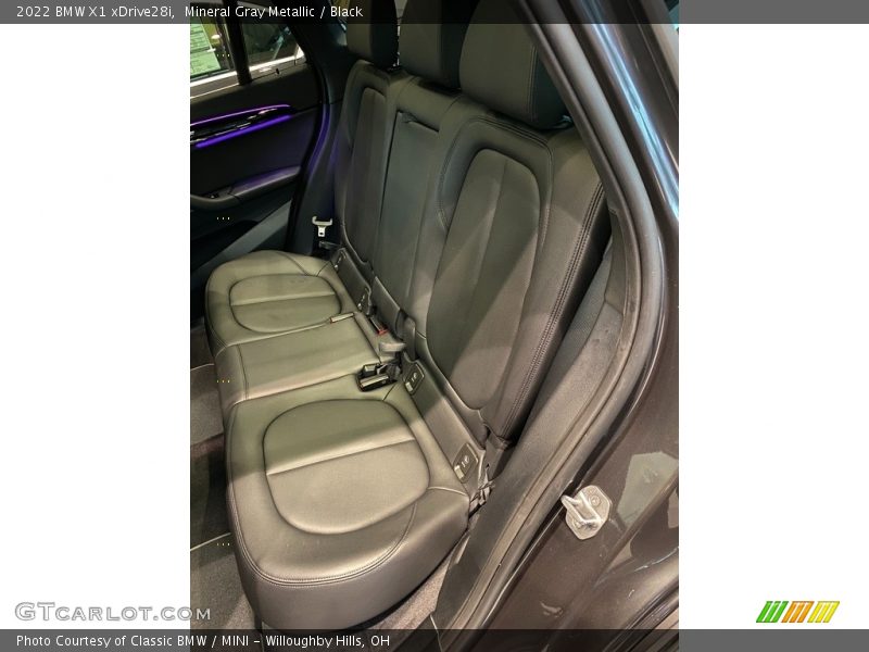 Mineral Gray Metallic / Black 2022 BMW X1 xDrive28i